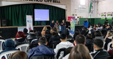 Más de 150 jóvenes participaron de una nueva jornada de Punto Joven en City Bell
